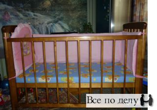 Детская кроватка для новорожденных 